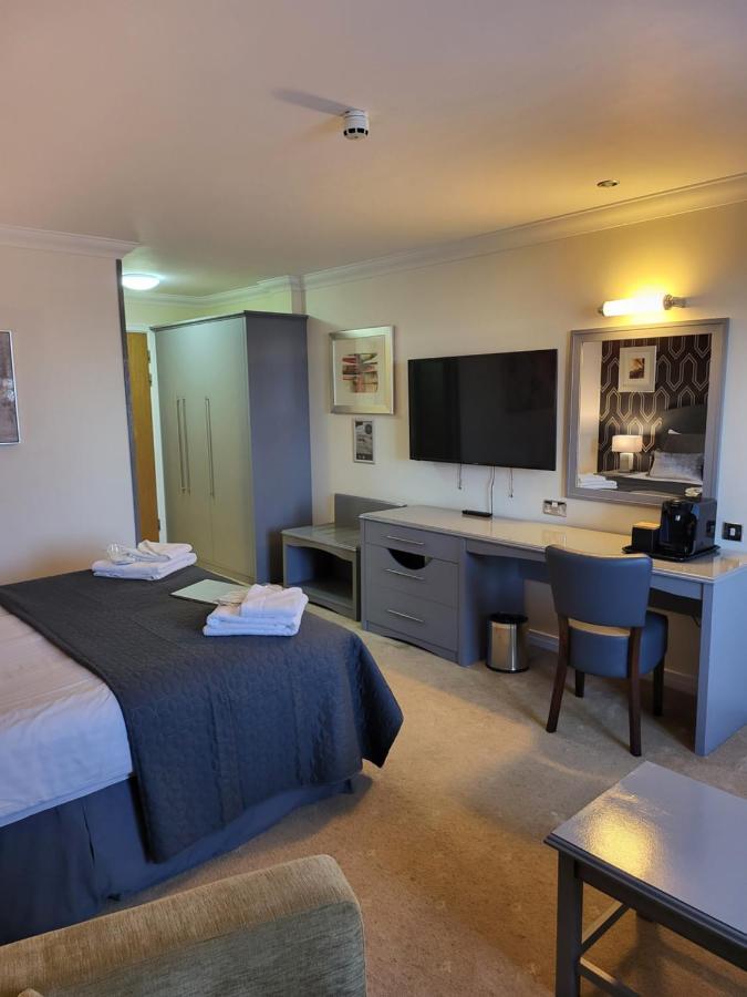 The Telford Whitehouse Hotel Экстерьер фото