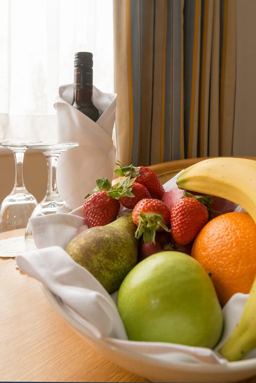 The Telford Whitehouse Hotel Экстерьер фото