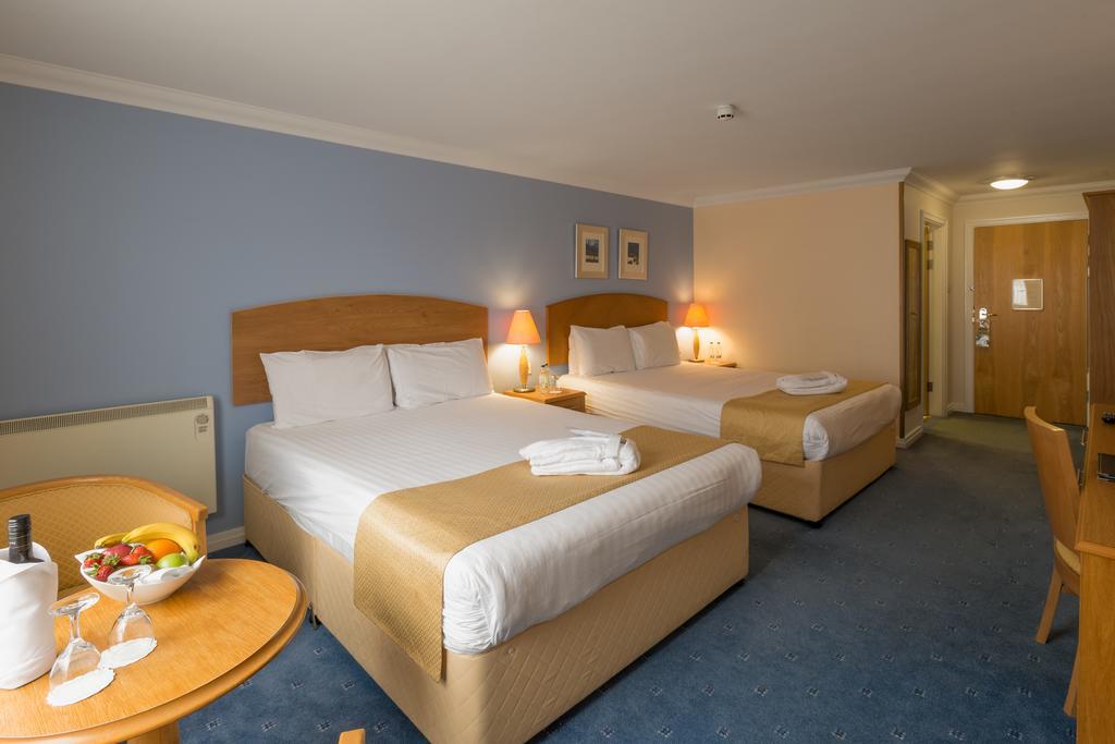 The Telford Whitehouse Hotel Экстерьер фото
