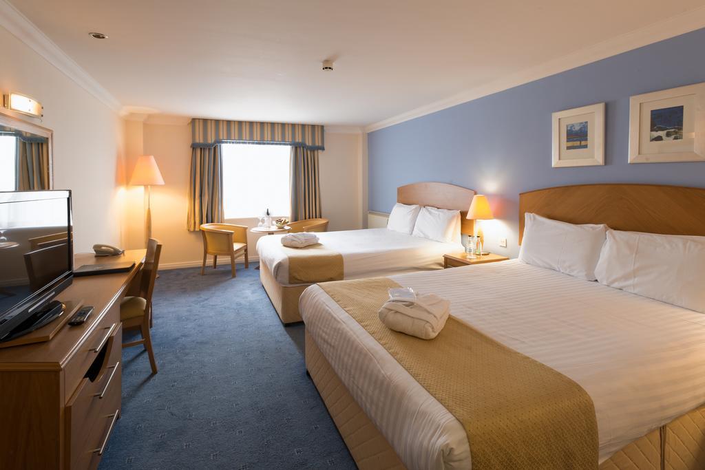 The Telford Whitehouse Hotel Экстерьер фото
