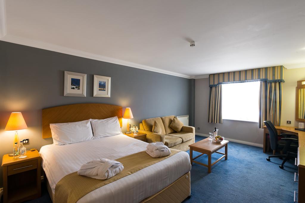 The Telford Whitehouse Hotel Экстерьер фото