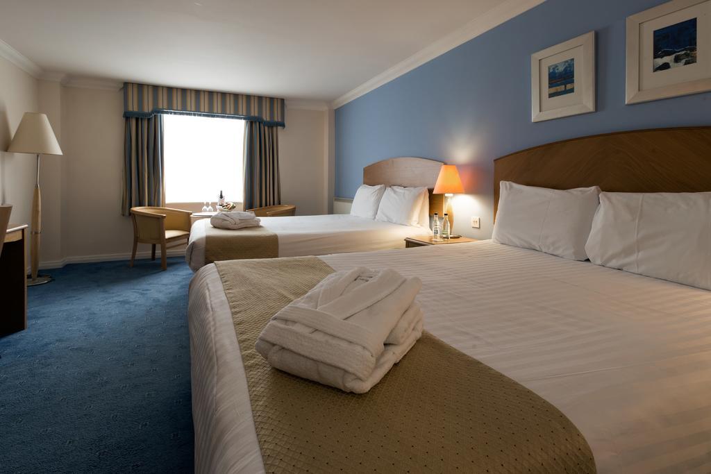 The Telford Whitehouse Hotel Экстерьер фото