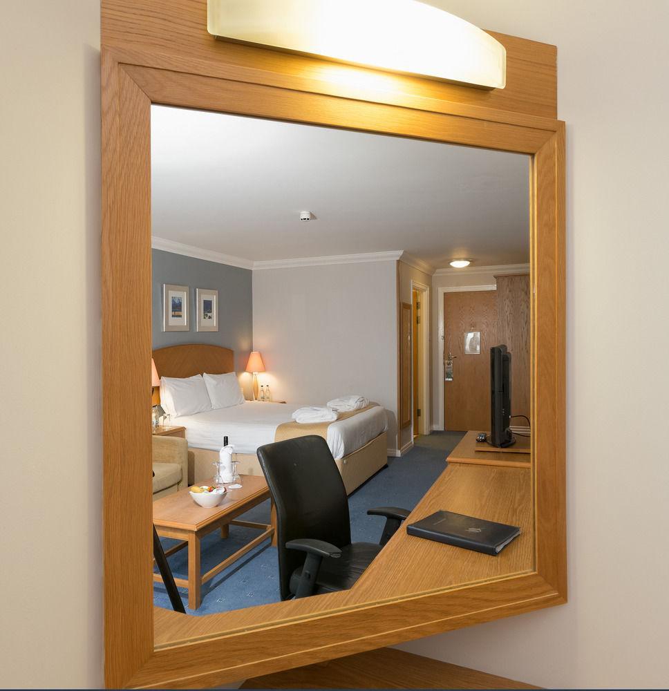 The Telford Whitehouse Hotel Экстерьер фото