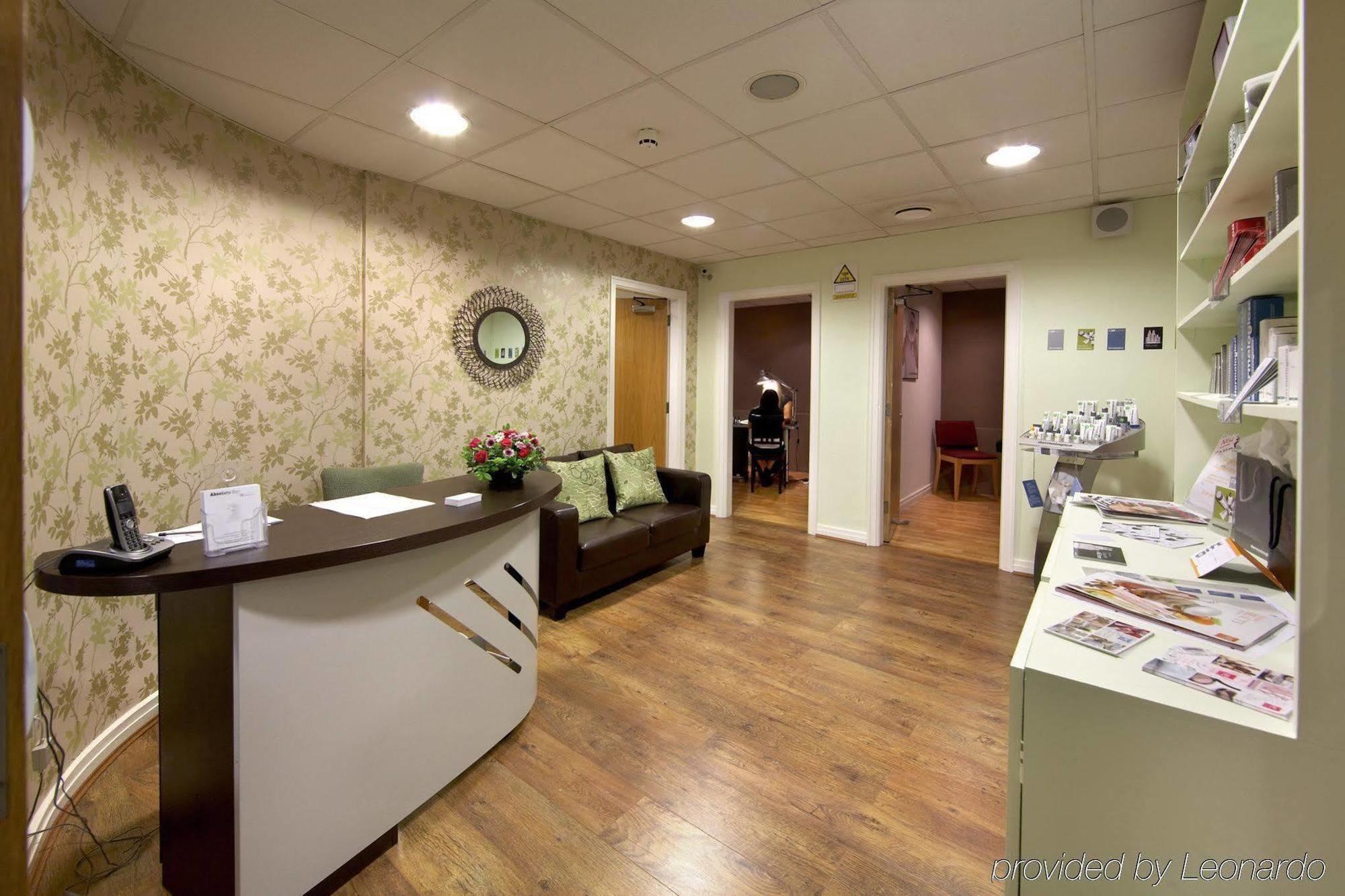The Telford Whitehouse Hotel Интерьер фото