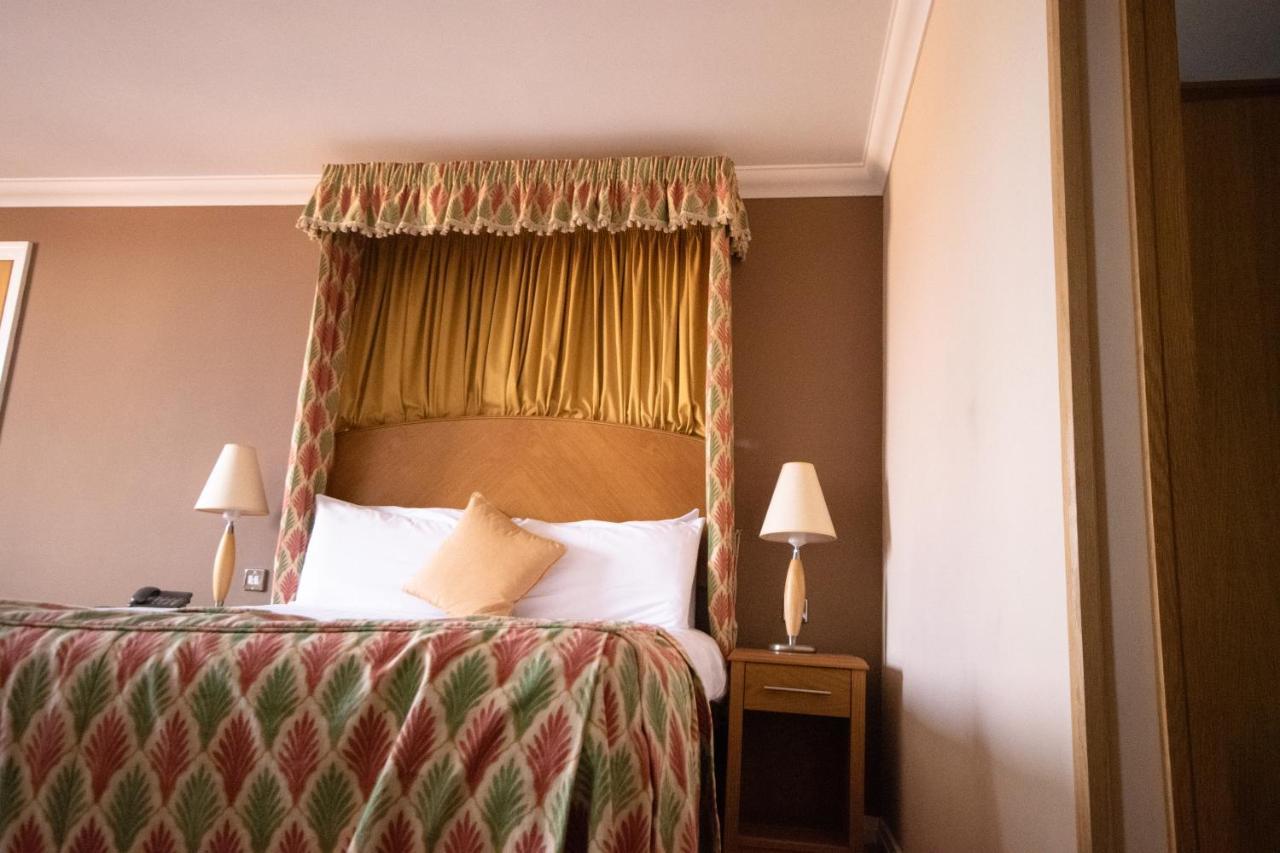 The Telford Whitehouse Hotel Экстерьер фото